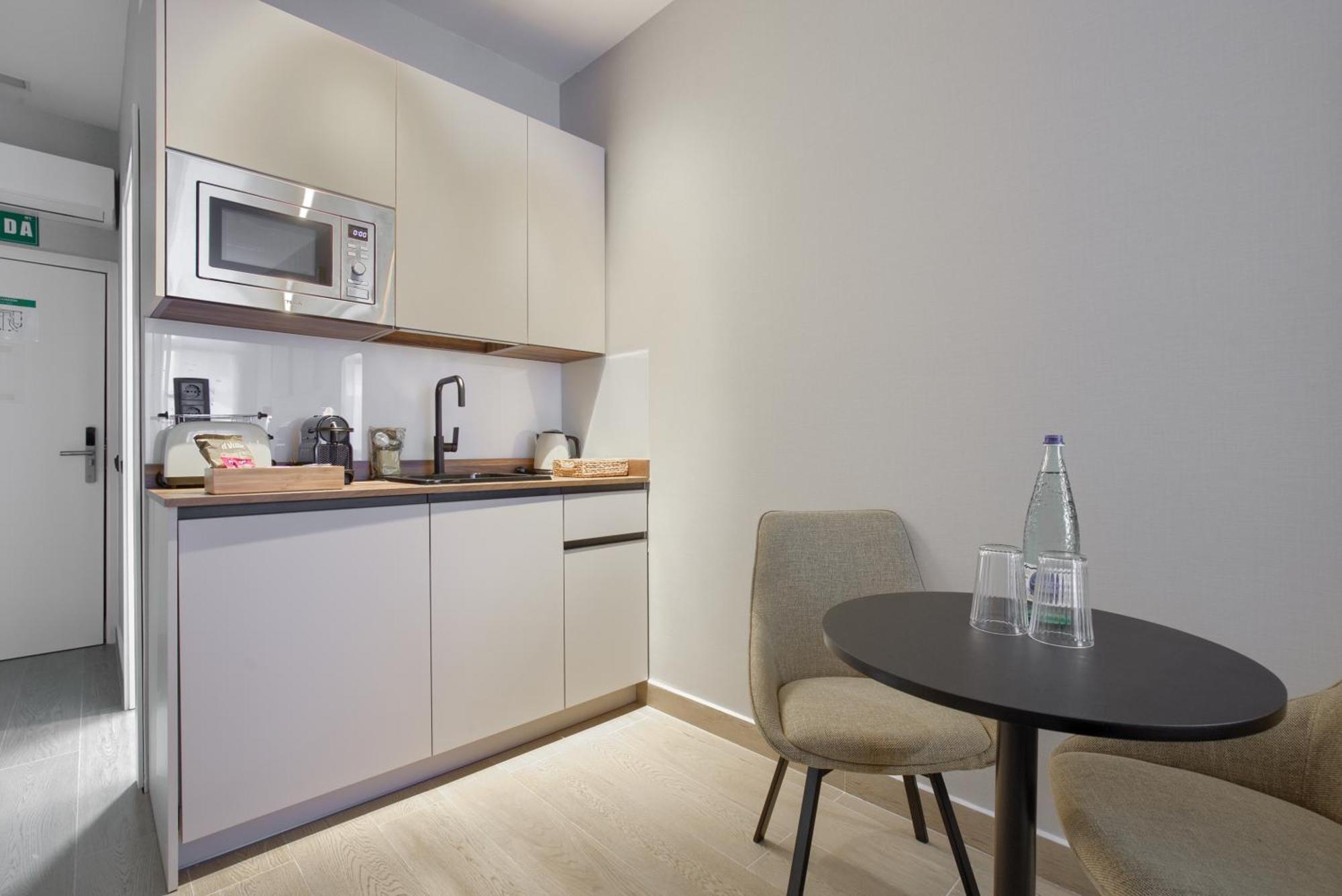 Dobo Madrid Murillo 外观 照片